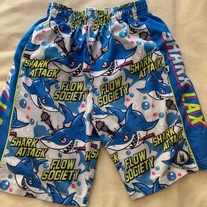 Flow Society Boys Youth XL Shorts